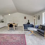 9 Person In Holiday home *